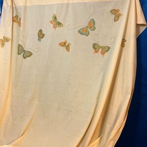 Vintage 70s Martex butterfly print percale fabric 95” x 79” full flat sheet